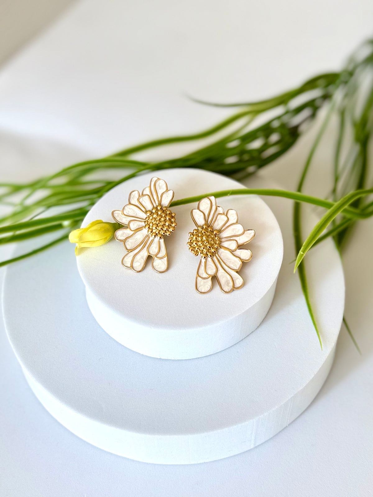 ADEY ABEBA Flower | አበባ Earrings (White)