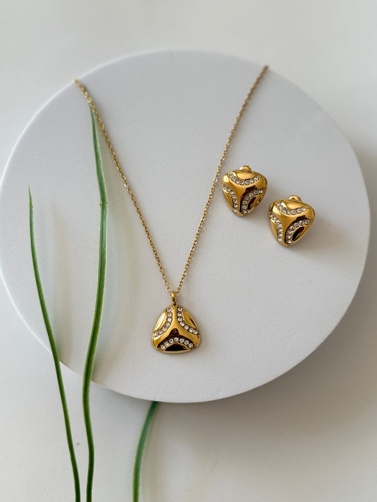 AZEB | አዜብ Necklace & Earrings Set