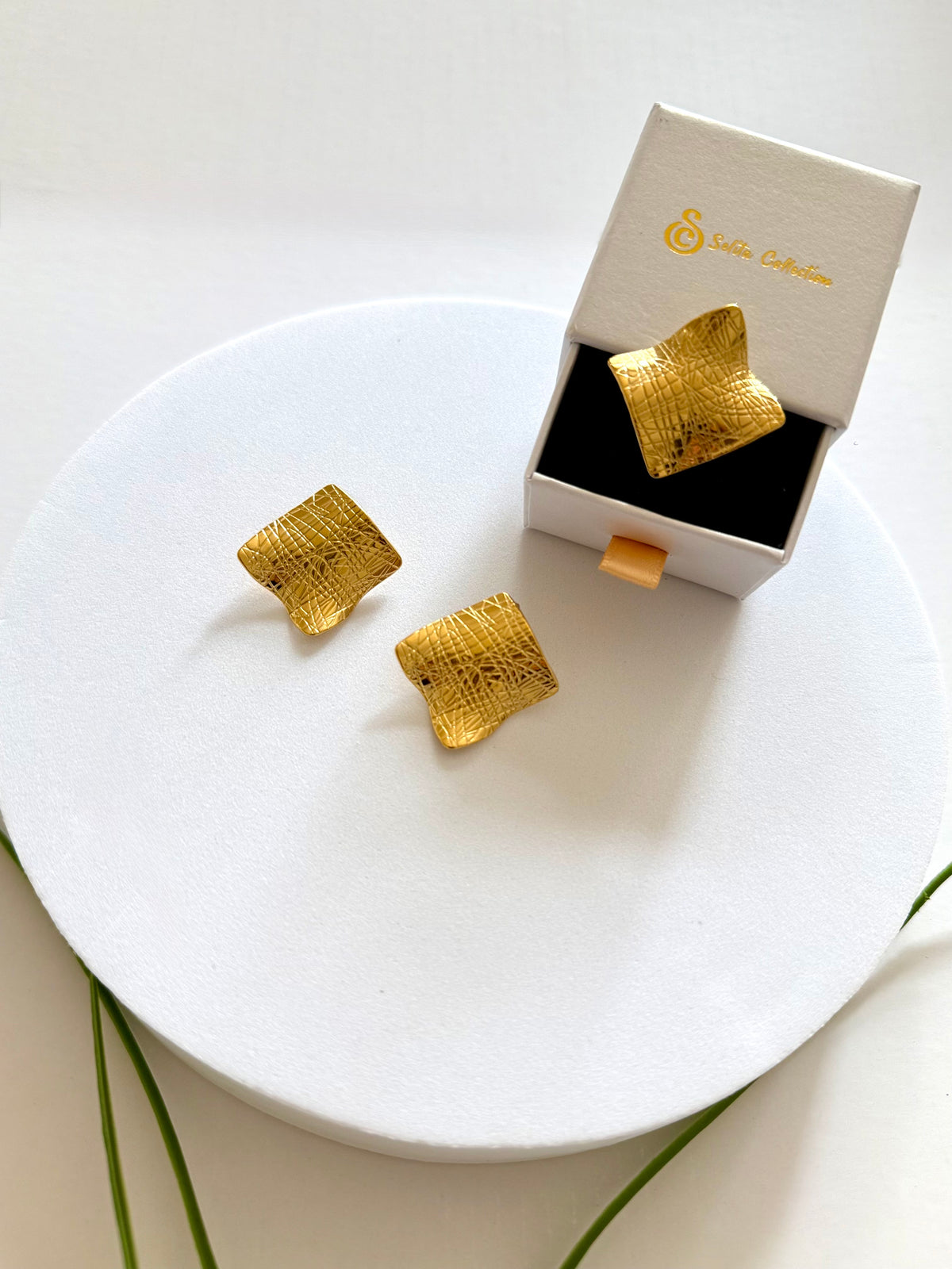 ADEY | አደይ EARRINGS & RING Set