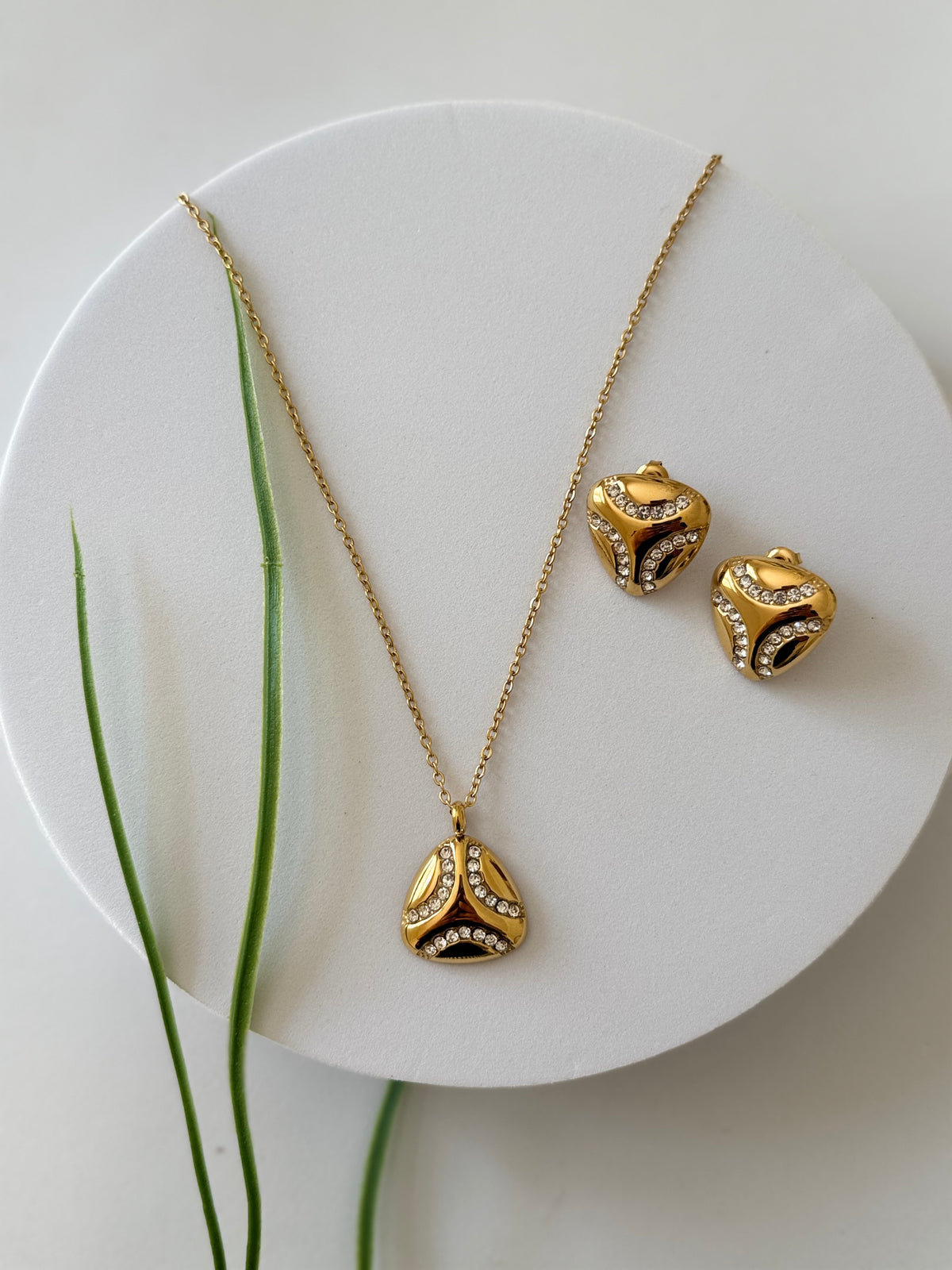 AZEB | አዜብ Necklace & Earrings Set