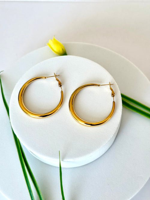 MUNIT's ሙኒት Hoop Earrings (Small)