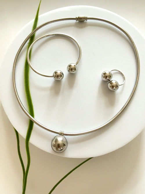 DOKA | ዶቃ Silver Set ( necklace, bracelet & ring)