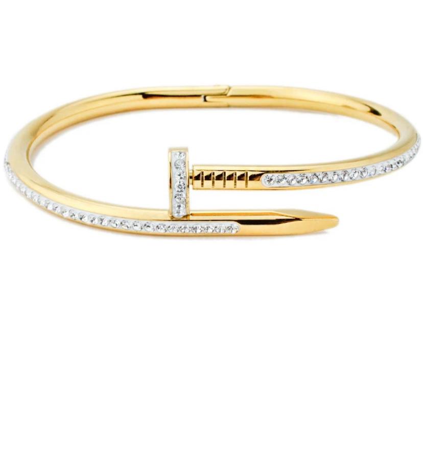 GLAM NAIL | ሚሰማር BANGLE