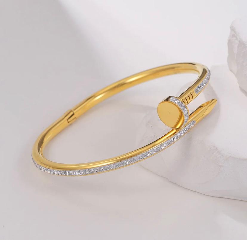GLAM NAIL | ሚሰማር BANGLE