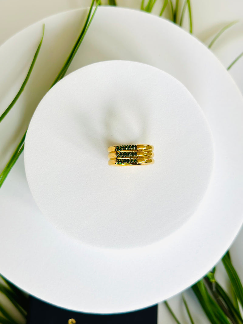 EMERALD GREEN TRIPLE LAYER RING