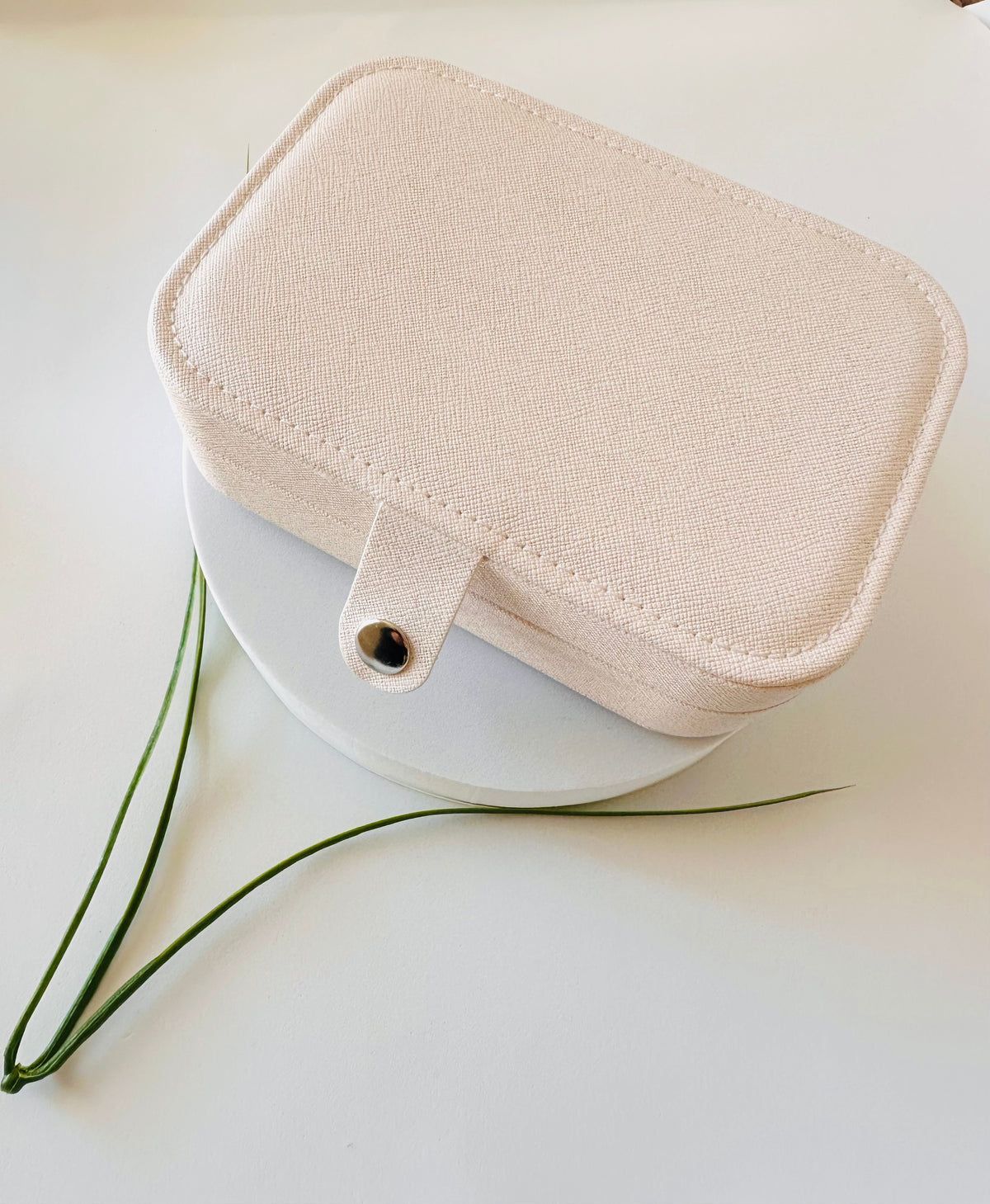 TRAVEL JEWELRY CASE