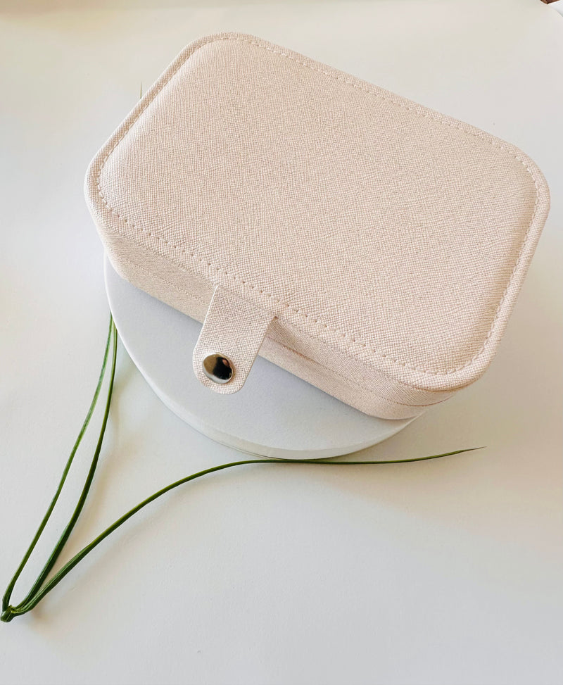TRAVEL JEWELRY CASE