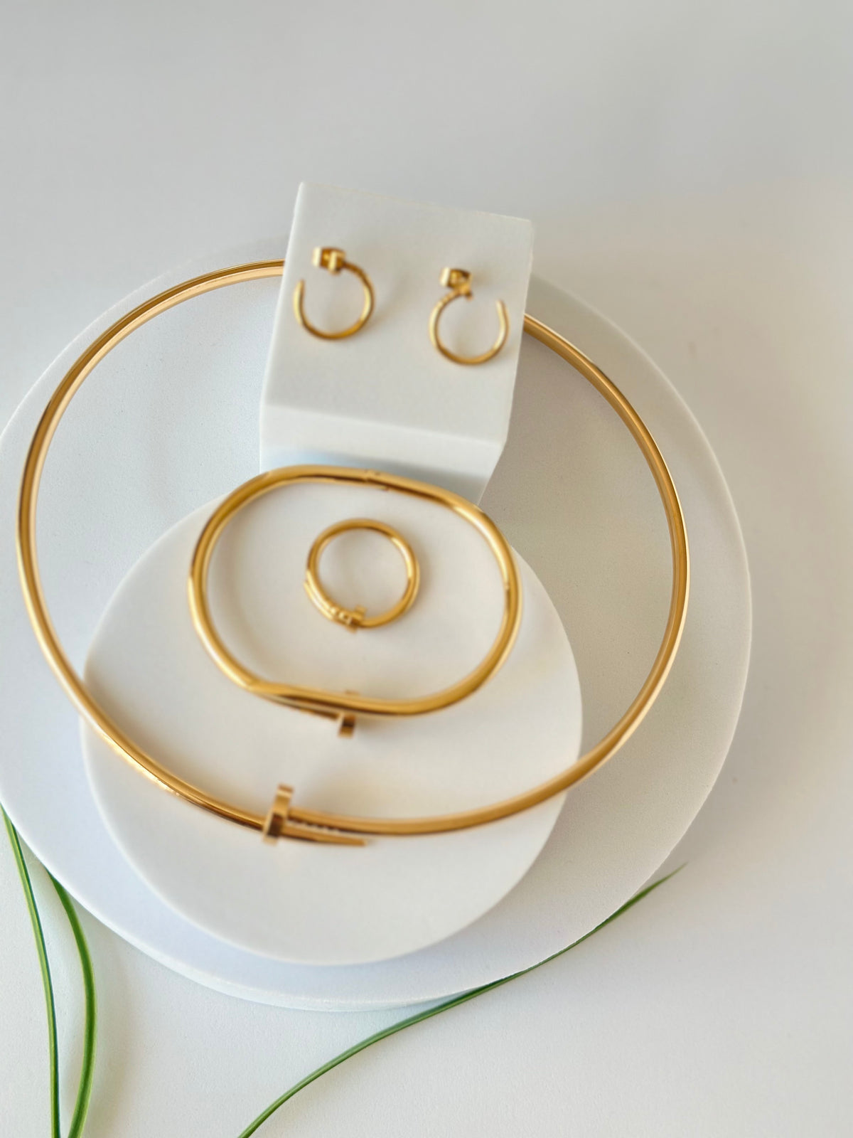 NAIL | ሚሰማር  Set