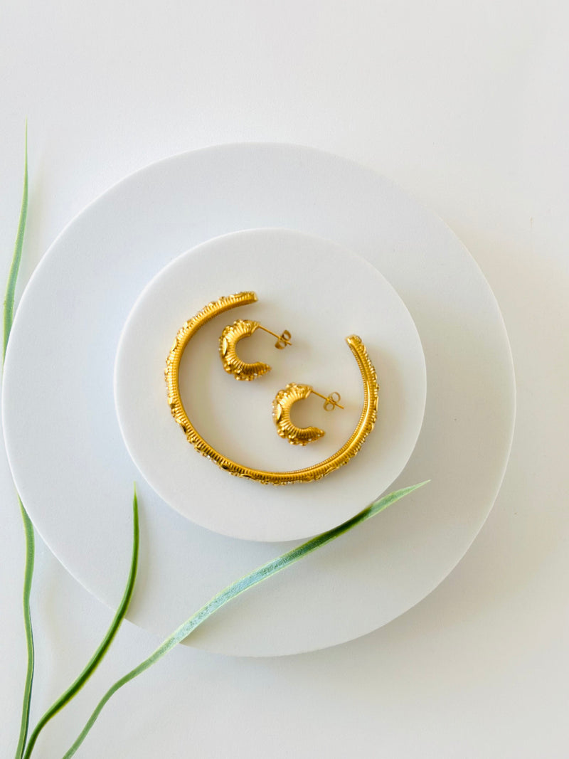 STAR & MOON  | ኮከብ እና ጨረቃ