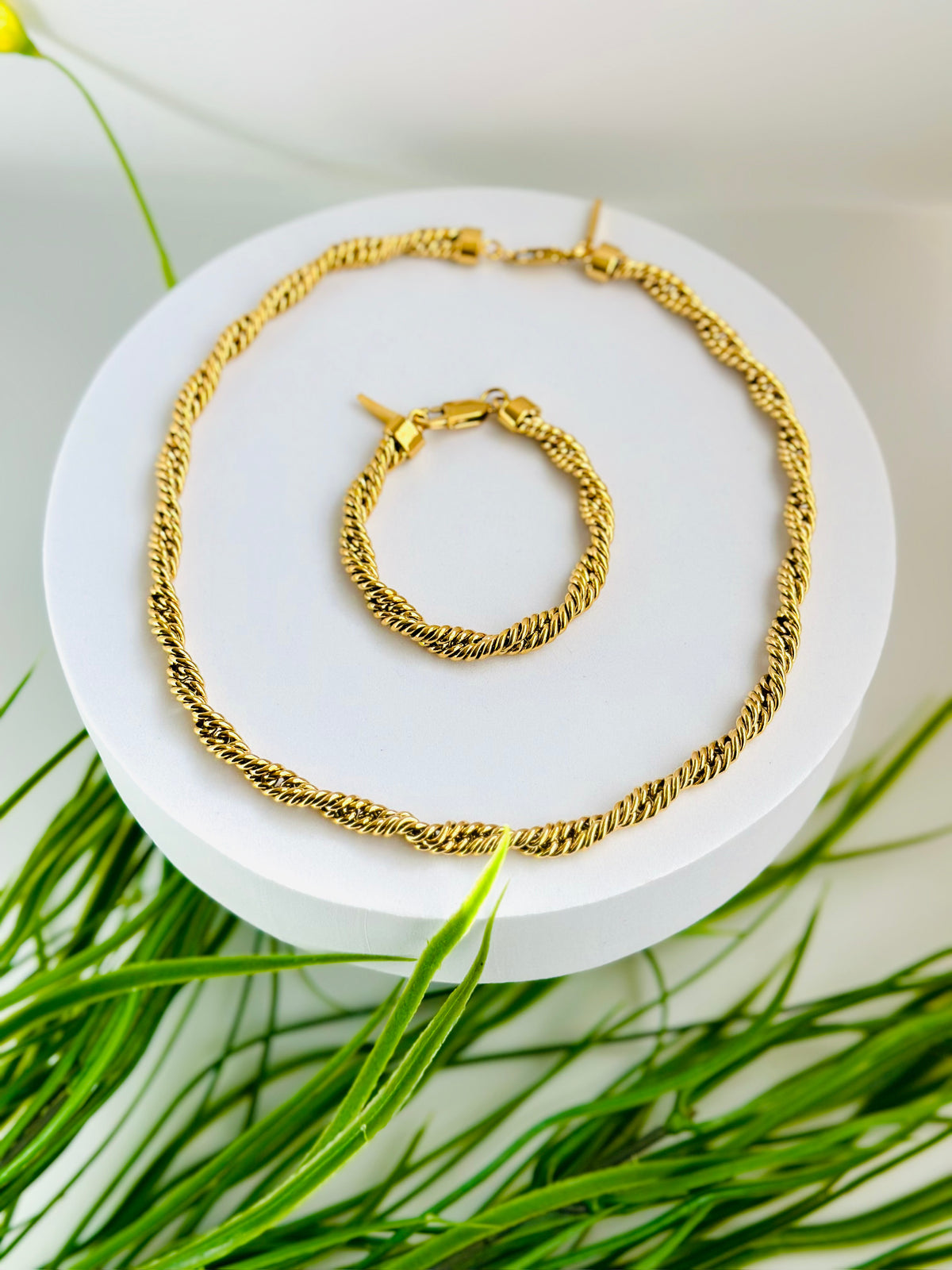 CHUNCKY GEMED | ገመድ NECKLACE AND BRACELET SET
