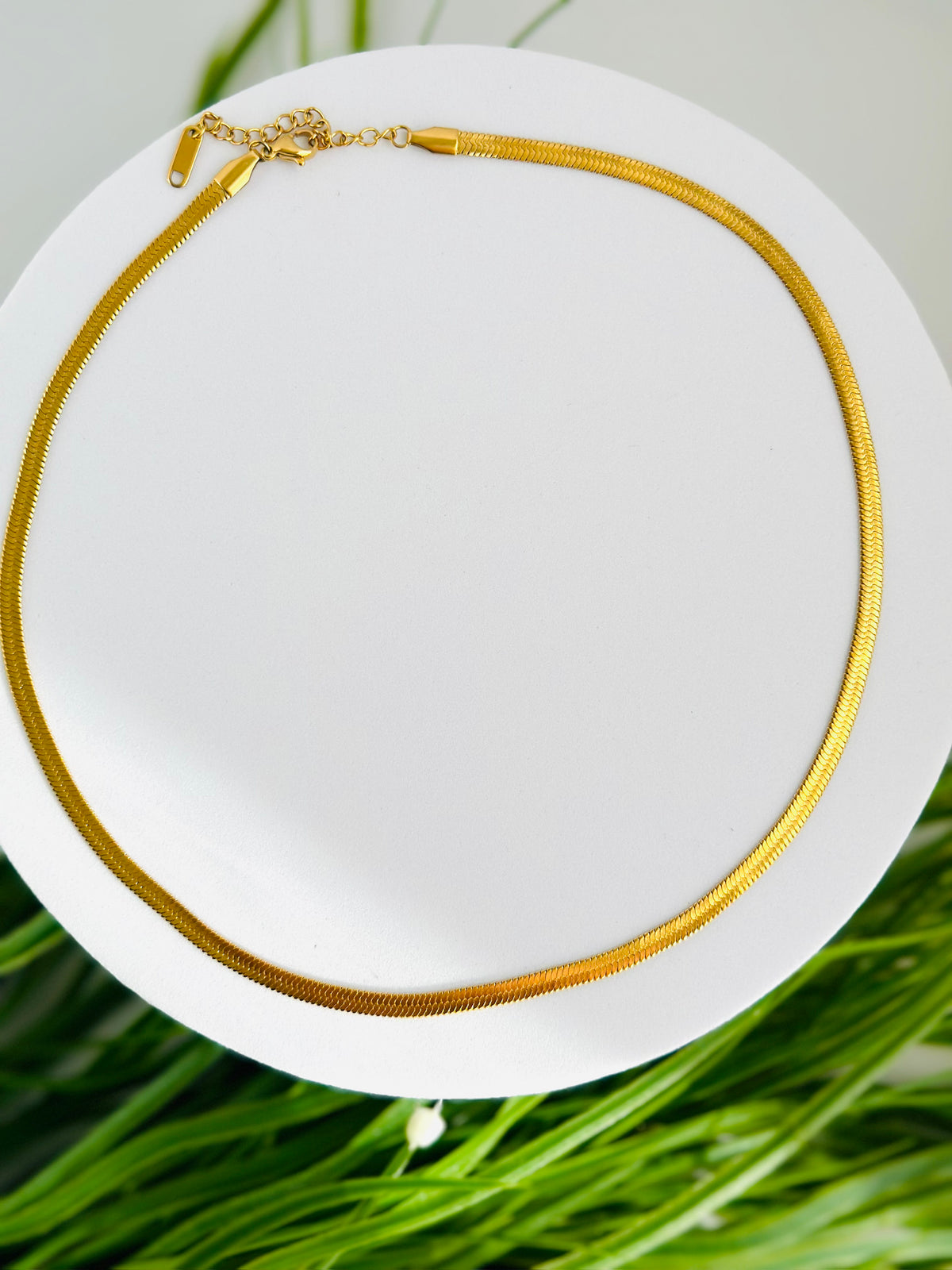 HERRINGBONE WALKISH NECKLACE