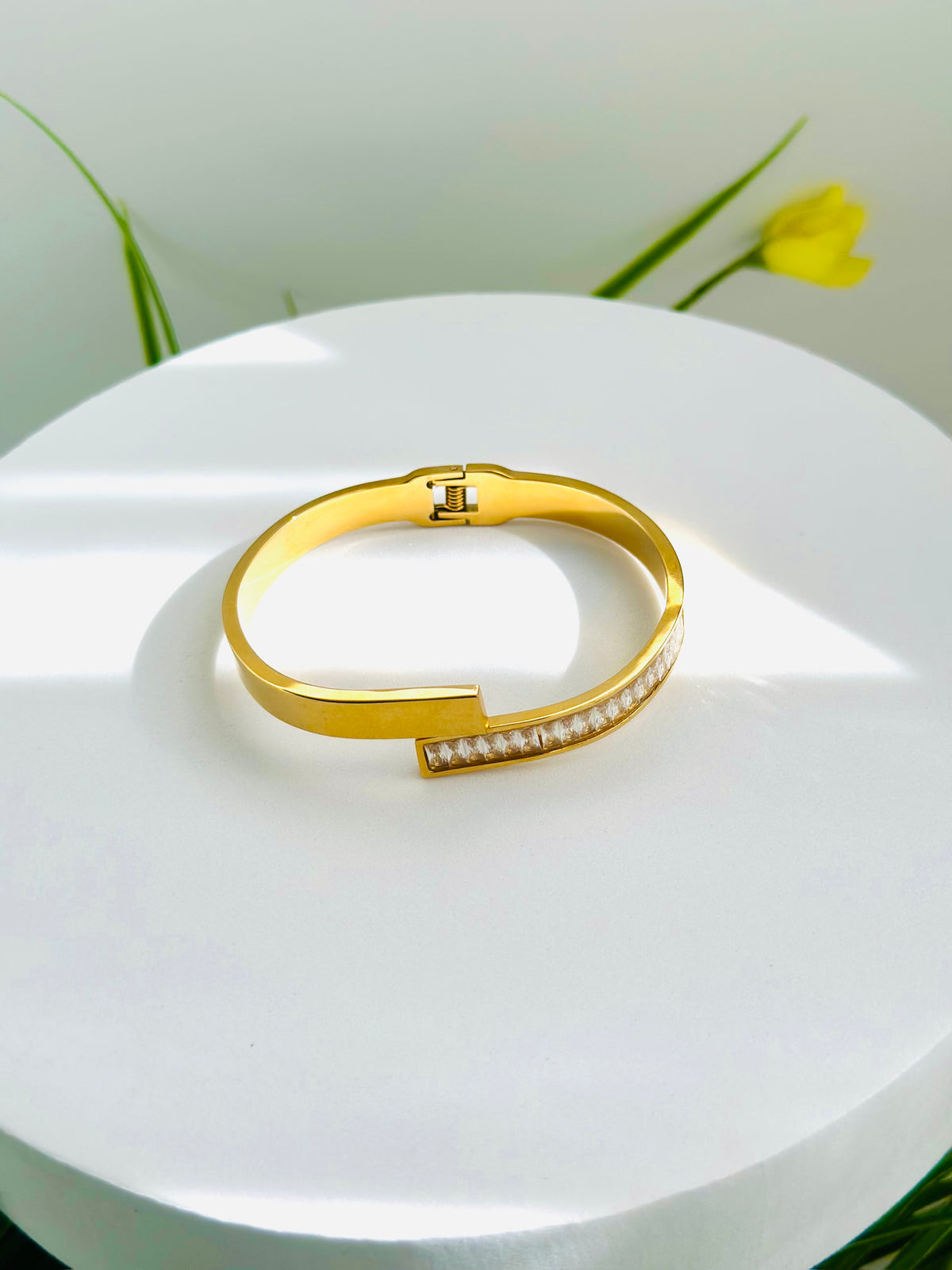 ALMI | ዓልሚ BANGLE
