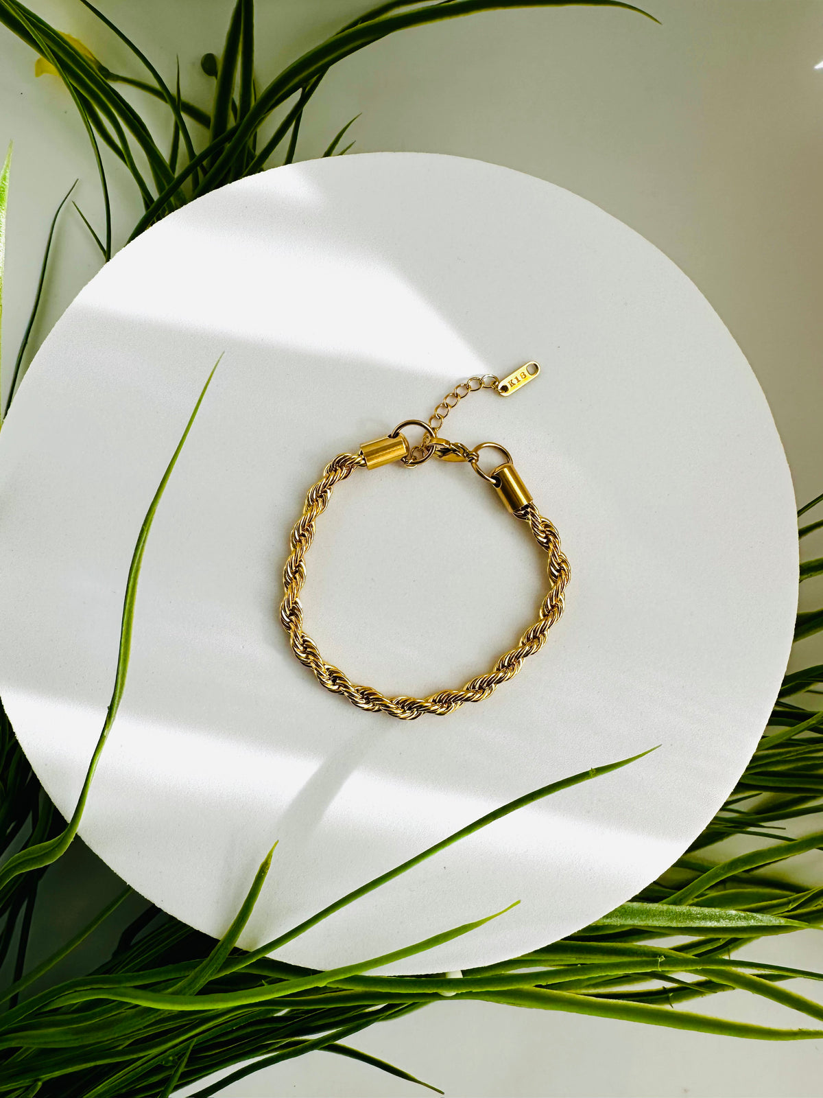 SKINNY ROPE BRACELET