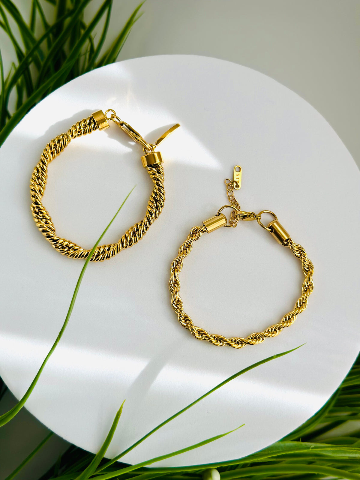 SKINNY ROPE BRACELET