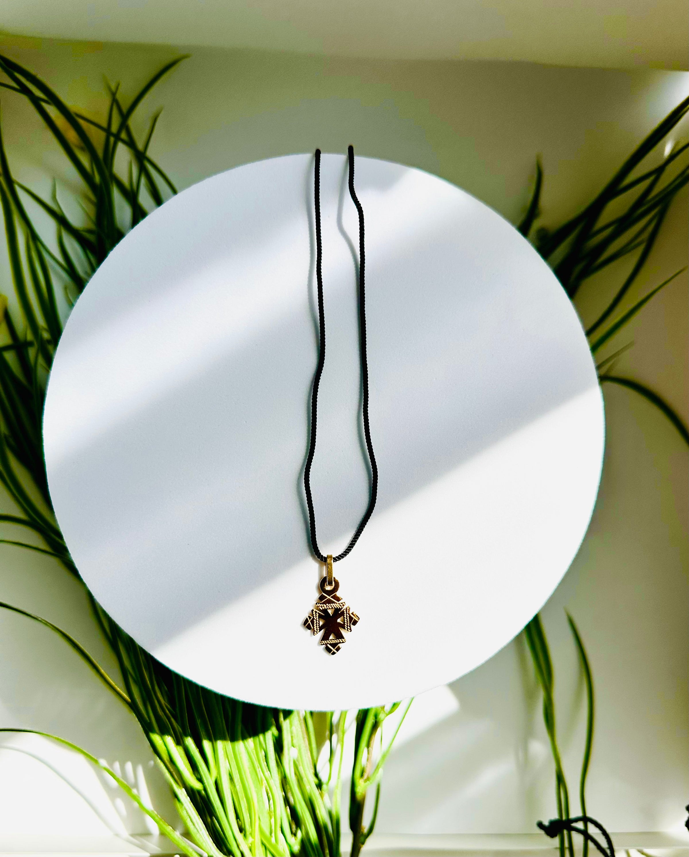 MINI MESKEL CROSS NECKLACE SelitaCollection