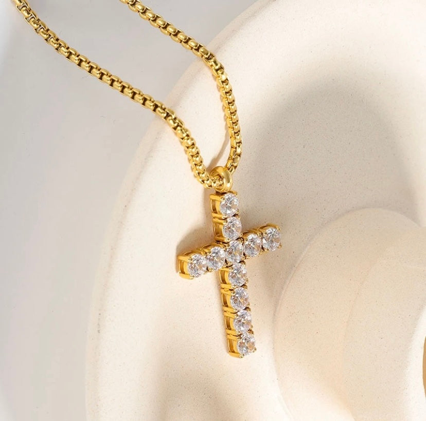 ENKU | እንቁ CROSS NECKLACE