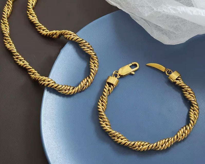 CHUNCKY GEMED | ገመድ NECKLACE AND BRACELET SET