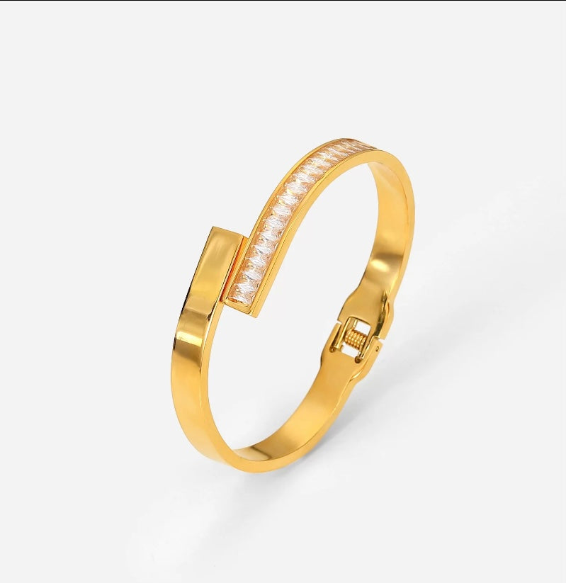 ALMI | ዓልሚ BANGLE